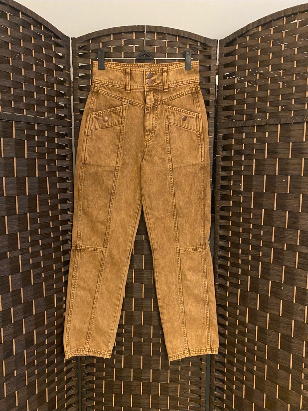 BDG Woman’s Rust-Tan Utility Jeans Straight Leg Size 24